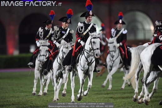 2016-06-17 Milano 064 Carosello Carabinieri a cavallo